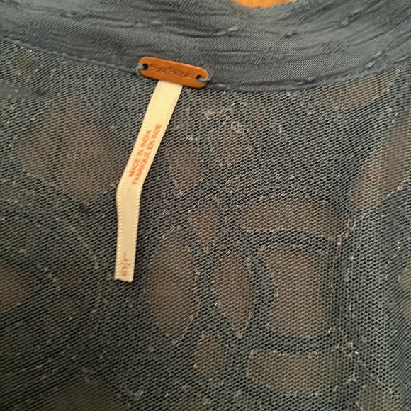 Blue Free People blouse size large - Picture 2 of 3